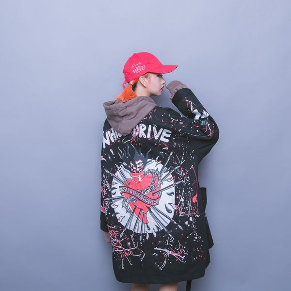 hiphop street patchwork color block raglan sleeve embroidery letter label stand collar button outerwear female 2018, Black;brown
hiphop street patchwork color block raglan sleeve embroidery letter label stand collar button outerwear female 2018, Black;brown