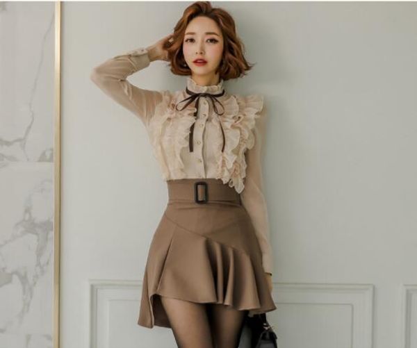 two piece dress a16 2021 spring ladies temperament stand-up collar lace see-through shirt waist ruffled suit women, White
two piece dress a16 2021 spring ladies temperament stand-up collar lace see-through shirt waist ruffled suit women, White