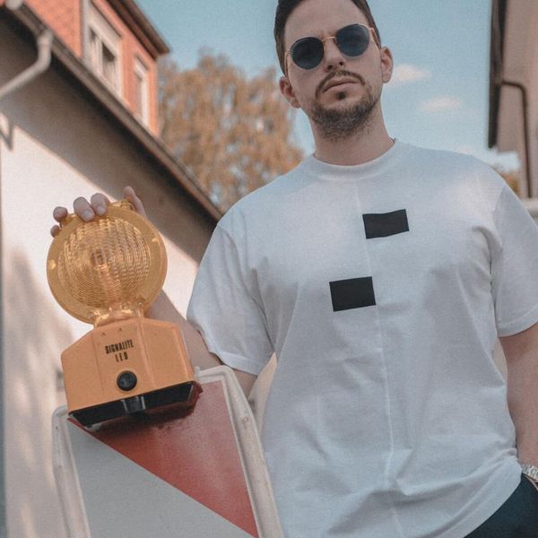men designer tshirts 18fw box logo x des tee brand letter printed short sleeve t-shirts men women casual street style tshirts, White;black
men designer tshirts 18fw box logo x des tee brand letter printed short sleeve t-shirts men women casual street style tshirts, White;black