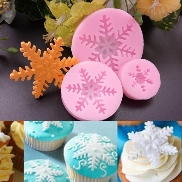 set christmas snowflake silicone mold snow flower fondant chocolate gumpaste sugarcraft mold cake decorating tools
set christmas snowflake silicone mold snow flower fondant chocolate gumpaste sugarcraft mold cake decorating tools