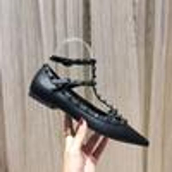 2020 fashion luxury designer women's shoes falt nude black red leather pointed toe comfortable dress shoes rx20020205
2020 fashion luxury designer women's shoes falt nude black red leather pointed toe comfortable dress shoes rx20020205