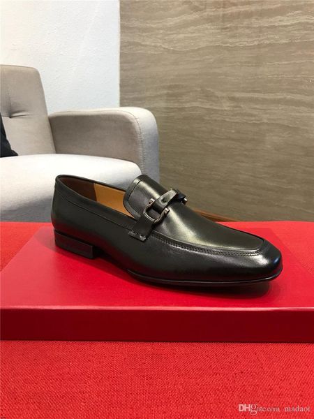 21ss luxury classic mens brogue oxfords dress shoes genuine cow leather brown pointed toe lace up male formal footwear wedding party madal, Black
21ss luxury classic mens brogue oxfords dress shoes genuine cow leather brown pointed toe lace up male formal footwear wedding party madal, Black
