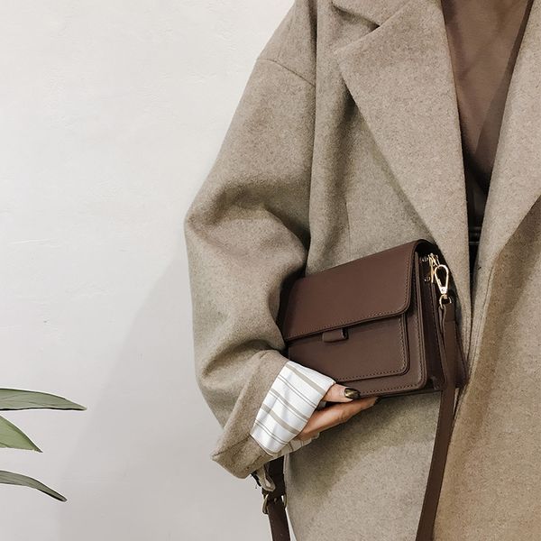 textured messenger bag small square bag 2020 retro wideband shoulder pu leather trumpet
textured messenger bag small square bag 2020 retro wideband shoulder pu leather trumpet