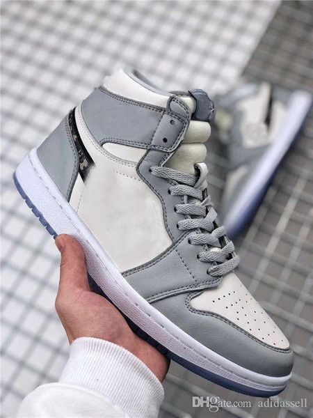 2020 new release 1 high og brand 1s basketball shoes man woman white grey black sport athletic sneaker
2020 new release 1 high og brand 1s basketball shoes man woman white grey black sport athletic sneaker