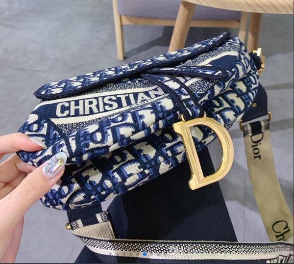 new saddle bag baby and other stars with the same counter commemorative models saddle bag lanling 24
new saddle bag baby and other stars with the same counter commemorative models saddle bag lanling 24