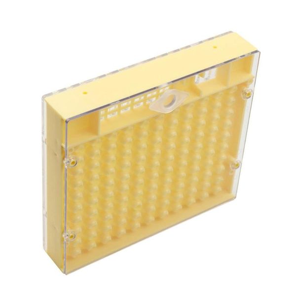 plastic bee queen box queen rearing box cultivate bee tool beekeeping tool plastic durable does not harm
plastic bee queen box queen rearing box cultivate bee tool beekeeping tool plastic durable does not harm