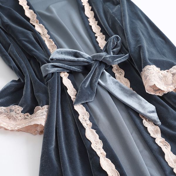 2019 explosion models spring and summer gold velvet four-piece sling robes trousers home service velvet lace suit women, Blue;gray
2019 explosion models spring and summer gold velvet four-piece sling robes trousers home service velvet lace suit women, Blue;gray