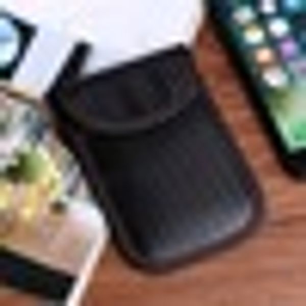 remote key cover pouch polyurethane carbon fiber pattern black 125*80*10mm keyless anti-hacking
remote key cover pouch polyurethane carbon fiber pattern black 125*80*10mm keyless anti-hacking