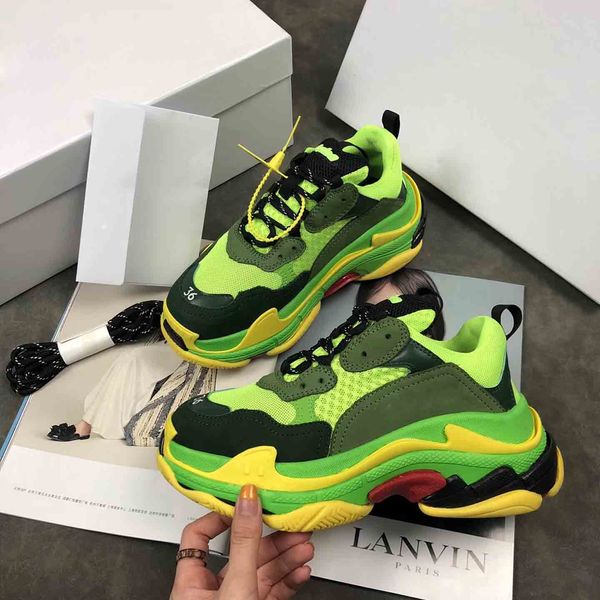2019 Hot! Triple S Shoes Women Sneaker High Quality Mixed Colors Thick Heel Grandpa Dad Trainer Triple-S Casual Shoes With Elevator Shoes
2019 Hot! Triple S Shoes Women Sneaker High Quality Mixed Colors Thick Heel Grandpa Dad Trainer Triple-S Casual Shoes With Elevator Shoes