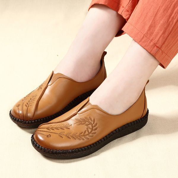 tilocow genuine leather autumn new version of breathable middle-aged and elderly women shoes soft bottom layer mother shoes, Black
tilocow genuine leather autumn new version of breathable middle-aged and elderly women shoes soft bottom layer mother shoes, Black