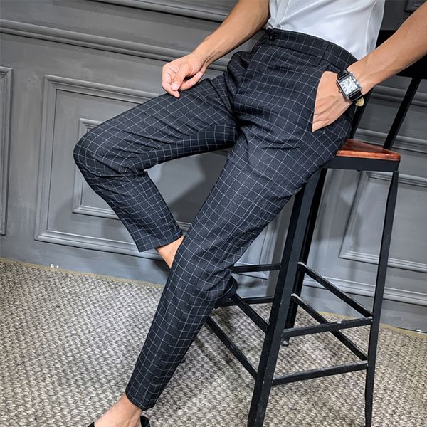 black suit pants plaid pants men plaid slacks pantalones de vestir hombre men's slim trousers casual slim korean version trouser, White;black
black suit pants plaid pants men plaid slacks pantalones de vestir hombre men's slim trousers casual slim korean version trouser, White;black