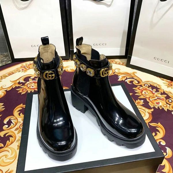 european stars with the same short boots handsome martin boots female high-end 2019 new autumn and winter thick heel, Black
european stars with the same short boots handsome martin boots female high-end 2019 new autumn and winter thick heel, Black