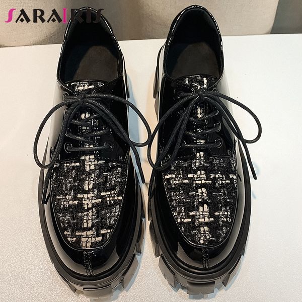 sarairis 34-42 ins female platform thick heel flats 2020 lace up casual shoes woman patent genuine leather shoes woman, Black
sarairis 34-42 ins female platform thick heel flats 2020 lace up casual shoes woman patent genuine leather shoes woman, Black