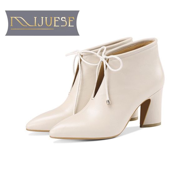 mljuese 2019 women ankle boots cow leather zippers black color sewing lace up winter short plush high heels women boots size42
mljuese 2019 women ankle boots cow leather zippers black color sewing lace up winter short plush high heels women boots size42