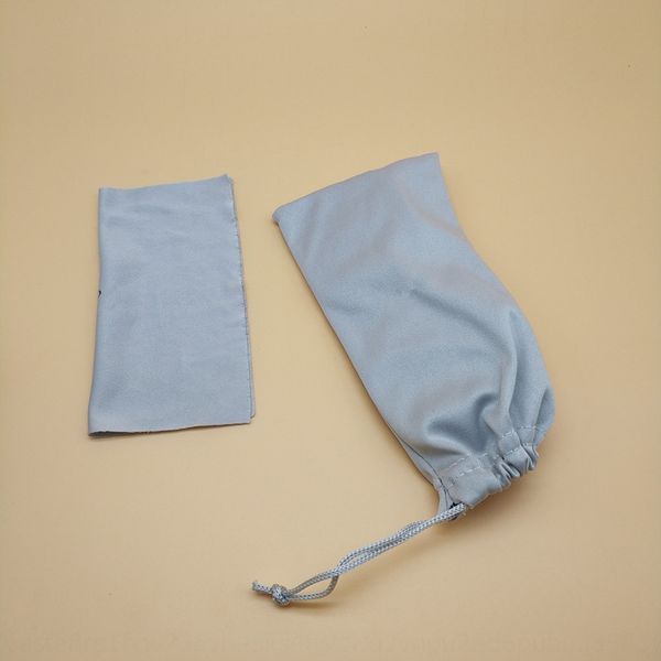 cloth cloth multicolor super fine fiber glasses bag high-grade black needle glasses bag set, Blue
cloth cloth multicolor super fine fiber glasses bag high-grade black needle glasses bag set, Blue