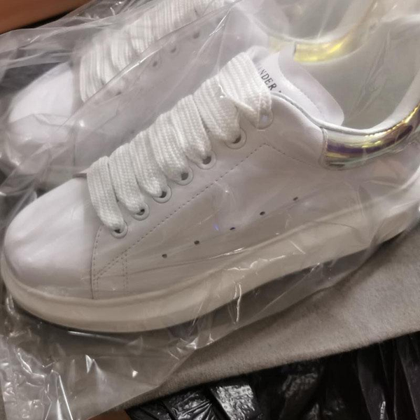 2020 platform with alexander box mcqueen baskets mc sneakers scarpe mcqueens men women mqueen zapatillas deporte casual shoes 3fb68#, Black
2020 platform with alexander box mcqueen baskets mc sneakers scarpe mcqueens men women mqueen zapatillas deporte casual shoes 3fb68#, Black