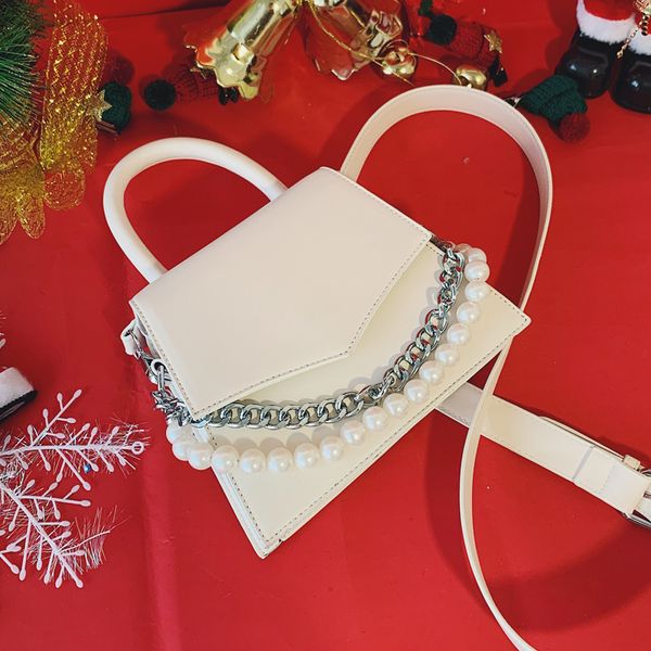 элегантная женщина tote мешок 2020 новая мода высокого качества pu кожа женская сумка дизайнер перл цепи плеча сумка
элегантная женщина tote мешок 2020 новая мода высокого качества pu кожа женская сумка дизайнер перл цепи плеча сумка