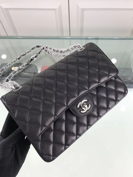 classic lady's handbag 7a high-end custom quality handbag fashion business casual style gold silver metal accessories with long shoulde
classic lady's handbag 7a high-end custom quality handbag fashion business casual style gold silver metal accessories with long shoulde