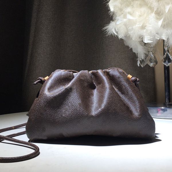 crossbody bag handbags cloud pack fashion women leather handbag wallet clutch clouds package old flower letter sale
crossbody bag handbags cloud pack fashion women leather handbag wallet clutch clouds package old flower letter sale