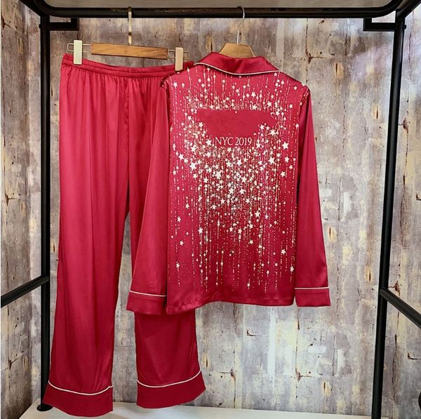 2019 fashion women's stars print pajamas 2 pieces long sleeve shirt pants suit sleepwear satin silk nightwea home clothes, Black;red
2019 fashion women's stars print pajamas 2 pieces long sleeve shirt pants suit sleepwear satin silk nightwea home clothes, Black;red