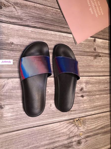 mule slippers flat designer shoes luxury slippers flexible rubber lovers slipperswith box, Black
mule slippers flat designer shoes luxury slippers flexible rubber lovers slipperswith box, Black