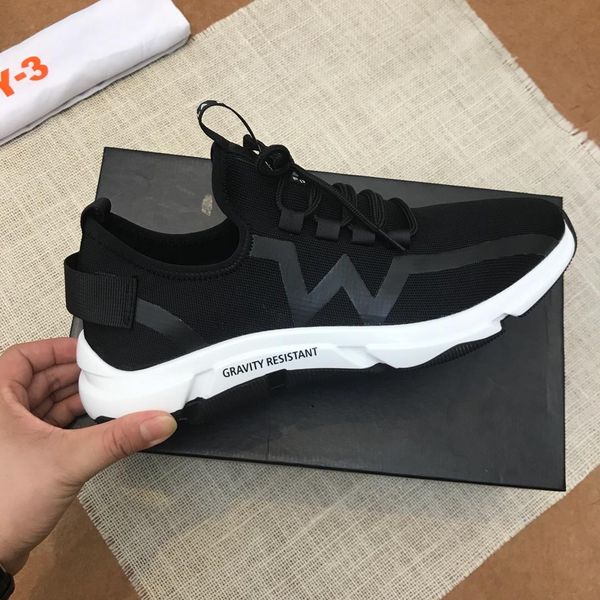 new style luxury men's casual sports basketball shoes fashion brand four seasons men's platform platform mesh upper soft and breat, Black
new style luxury men's casual sports basketball shoes fashion brand four seasons men's platform platform mesh upper soft and breat, Black