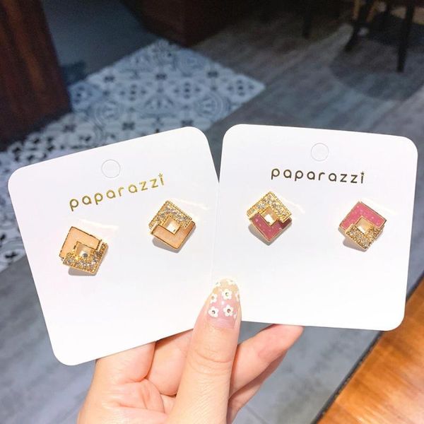 2019 new french temperament irregular rhombus rhinestone earrings for women fashion jewelry earrings wholesale, Golden;silver
2019 new french temperament irregular rhombus rhinestone earrings for women fashion jewelry earrings wholesale, Golden;silver