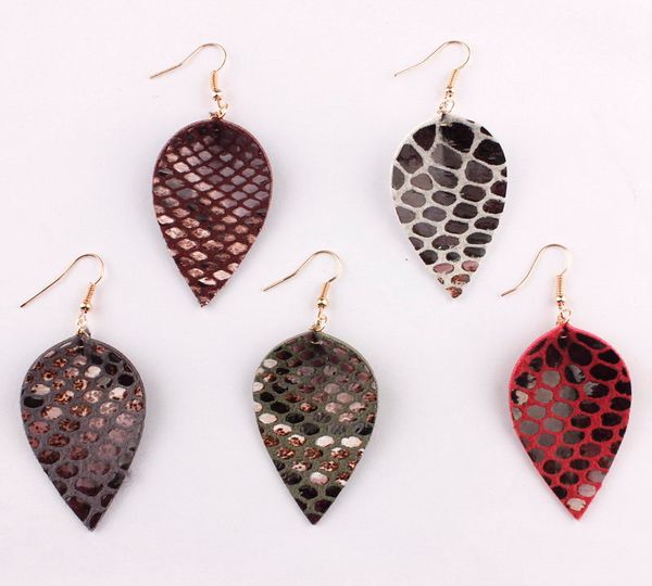 fashion snake skin print leaf pu leather earrings for women bohemian jewelry 2019 spring summer fashion leather leaves drop eariings, Silver
fashion snake skin print leaf pu leather earrings for women bohemian jewelry 2019 spring summer fashion leather leaves drop eariings, Silver