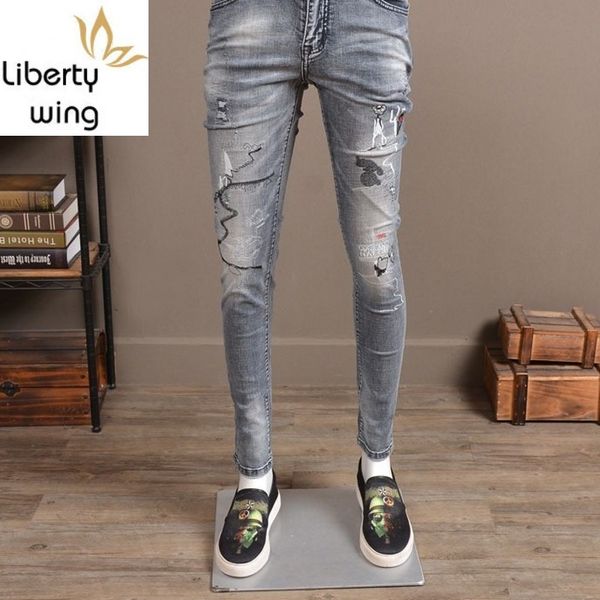 new mens full length fashion washed embroidery printing jeans trousers male casual elastic pencil pants, Blue 
new mens full length fashion washed embroidery printing jeans trousers male casual elastic pencil pants, Blue