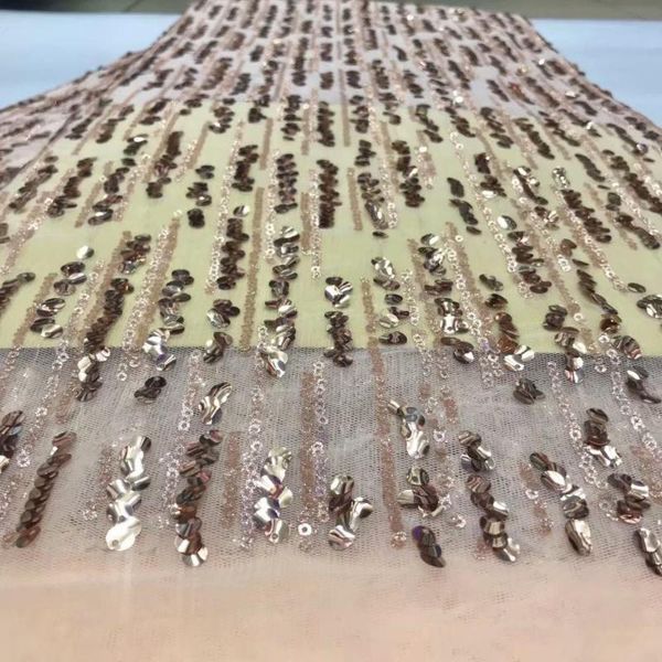 2020 latest french embroidered tulle lace africa sequins mesh lace fabric sewing for party wedding dress 5yards, Pink;blue
2020 latest french embroidered tulle lace africa sequins mesh lace fabric sewing for party wedding dress 5yards, Pink;blue
