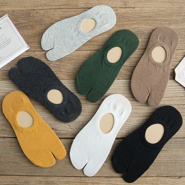 2020 fashion new black mens designer socks personality simplicity men's socks white sock man sock slippers socken made in china n030701
2020 fashion new black mens designer socks personality simplicity men's socks white sock man sock slippers socken made in china n030701