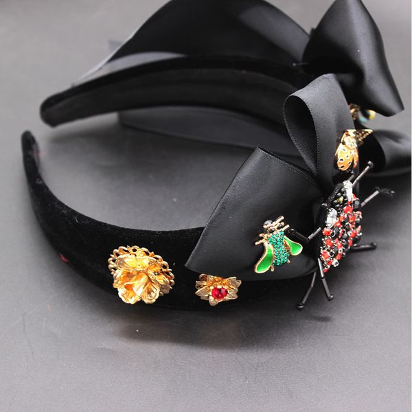 new european and american baroque headband beetle bee bow hair accessories fashion ball wild headband bee beetle bow headband896, White;golden
new european and american baroque headband beetle bee bow hair accessories fashion ball wild headband bee beetle bow headband896, White;golden