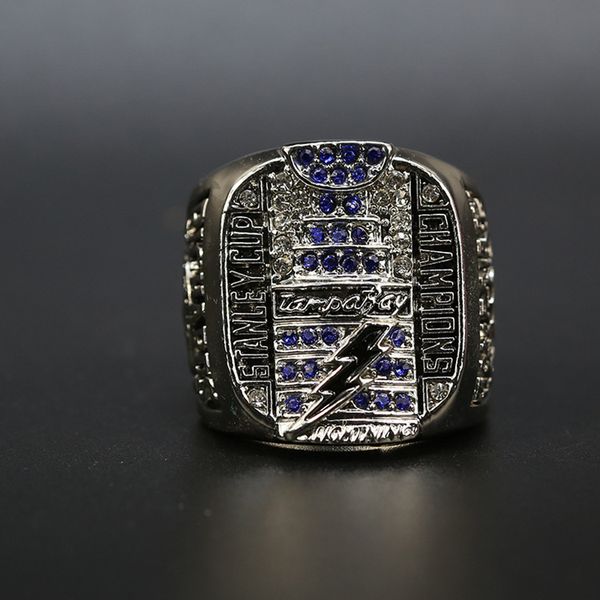 2004 tampa bay кубок стэнли хоккейный чемпионат кольцо оптом бесплатная доставка, Golden;silver
2004 tampa bay кубок стэнли хоккейный чемпионат кольцо оптом бесплатная доставка, Golden;silver