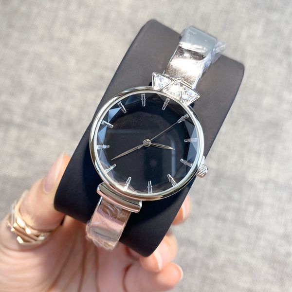 modern design gold watch stainless steel new fashion wristwatches gift for women lady luxury wristwatches elegant clock speical, Slivery;brown
modern design gold watch stainless steel new fashion wristwatches gift for women lady luxury wristwatches elegant clock speical, Slivery;brown
