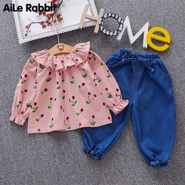 2019 autumn new girls clothes set long-sleeved shirt jeans 2 piece set cartoon cherry pattern girls baby clothes princess, White
2019 autumn new girls clothes set long-sleeved shirt jeans 2 piece set cartoon cherry pattern girls baby clothes princess, White