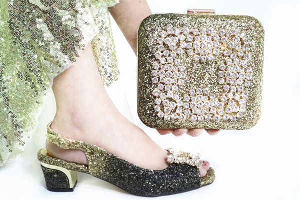 fashion italian shoes and bag matching set in gold for big wedding part low heel sandal clutches set size 38-43 sb8458-4, Black
fashion italian shoes and bag matching set in gold for big wedding part low heel sandal clutches set size 38-43 sb8458-4, Black