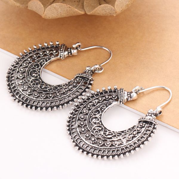silver plated earrings for women accessories hollow flower big round circle dangle u shape hoop earring ear jewelry accessories, Golden;silver
silver plated earrings for women accessories hollow flower big round circle dangle u shape hoop earring ear jewelry accessories, Golden;silver