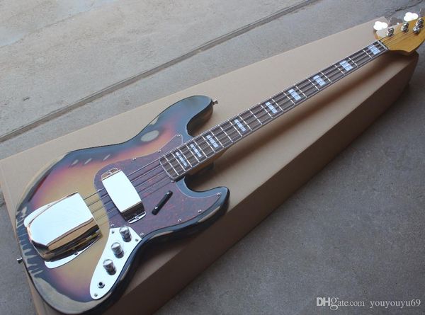 vintage electric bass guitar with red tortoiseshell guard, 4 strings, 20 frette, mahogany range, personalized service
vintage electric bass guitar with red tortoiseshell guard, 4 strings, 20 frette, mahogany range, personalized service