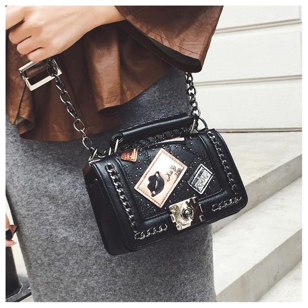 luxury handbags women bags chain brand bags designer small ladies pu leather handbag fashion badge rivets shoulder bag lock messenger 2020
luxury handbags women bags chain brand bags designer small ladies pu leather handbag fashion badge rivets shoulder bag lock messenger 2020