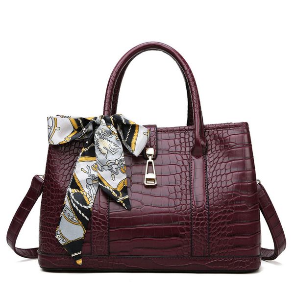 handbags women bags fashion crocodille pattern tote bag woman large capacity travel shoulder bags sac a main
handbags women bags fashion crocodille pattern tote bag woman large capacity travel shoulder bags sac a main