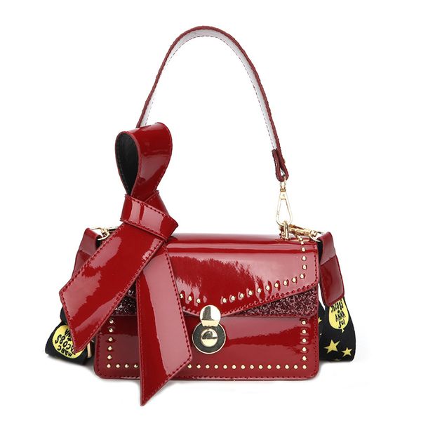 new fashion diamonds women handbags european design patent leather ladies shoulder bags female girl crossbody flap bag
new fashion diamonds women handbags european design patent leather ladies shoulder bags female girl crossbody flap bag