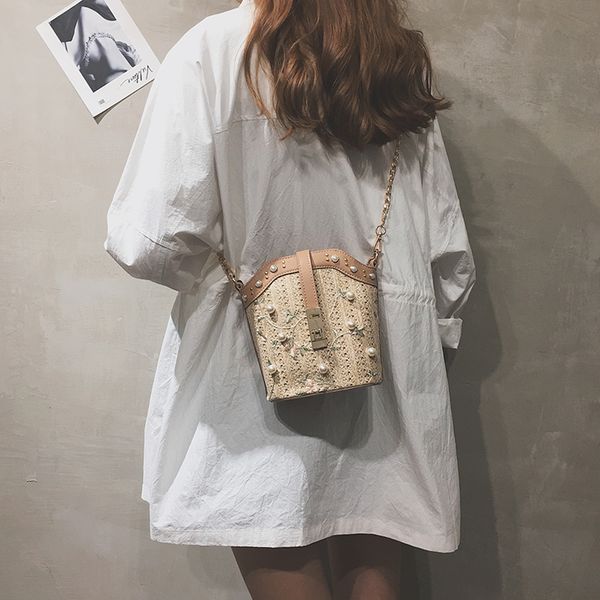 chain mini bag fairy 2020 spring and summer new mori pearl straw portable bucket bag shoulder/crossbody fashion
chain mini bag fairy 2020 spring and summer new mori pearl straw portable bucket bag shoulder/crossbody fashion