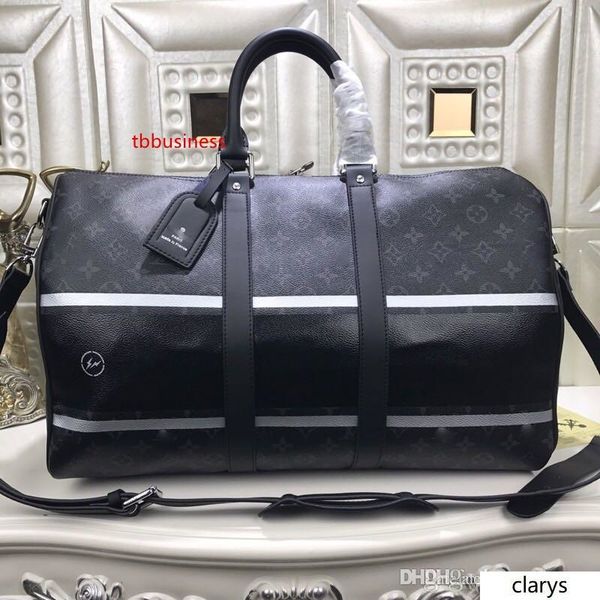 designers fragment apollo messenger men s bag messenger bag m43413 monograms rainbow hand bag size::45*27*20cm
designers fragment apollo messenger men s bag messenger bag m43413 monograms rainbow hand bag size::45*27*20cm