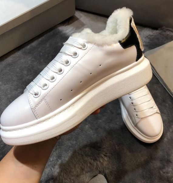 2019 boots snow warm winter sneakers botas lace up mujer fur ankle ladies shoes black high botines tenis ladies booties 
2019 boots snow warm winter sneakers botas lace up mujer fur ankle ladies shoes black high botines tenis ladies booties