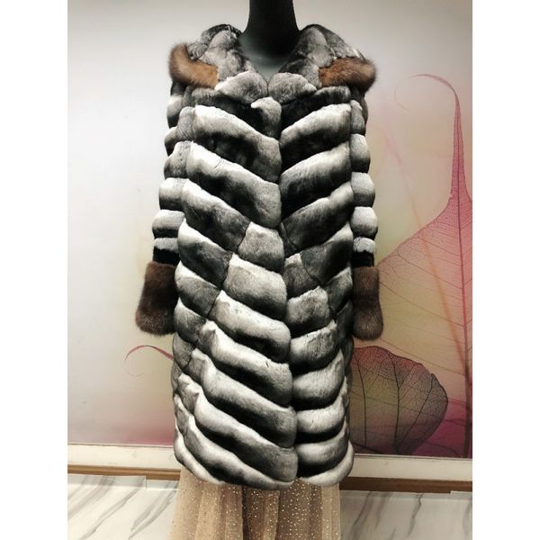 arlene sain winter new high-end custom velvet chinchilla blue purple blue south american chinchilla fur stitching sablecoat, Black
arlene sain winter new high-end custom velvet chinchilla blue purple blue south american chinchilla fur stitching sablecoat, Black