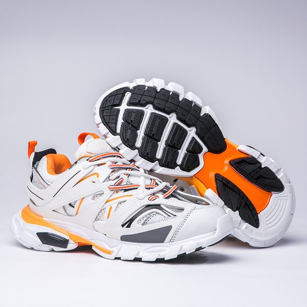 New Fashion Triple S 3.0 Track Trainers Men Sports Running Shoes Designer Sneaker Luxury Black Orange Women Walking Paris Dad Shoes
New Fashion Triple S 3.0 Track Trainers Men Sports Running Shoes Designer Sneaker Luxury Black Orange Women Walking Paris Dad Shoes