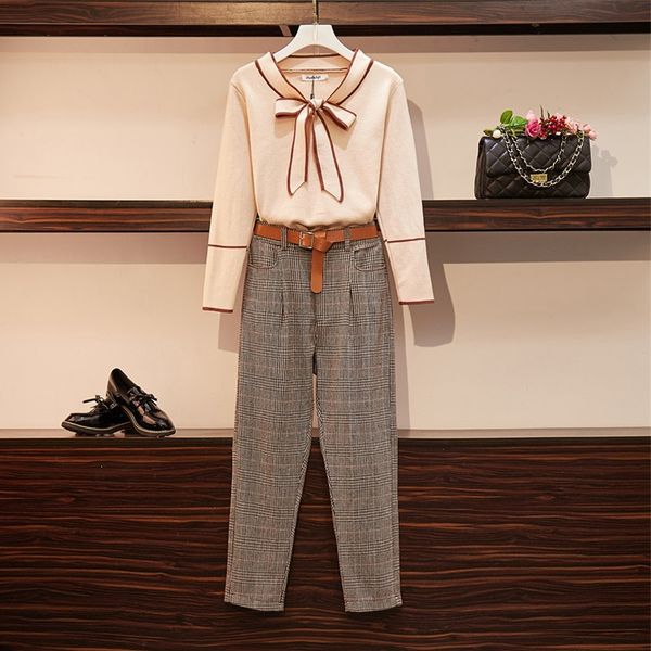 autumn winter women warm tracksuit two piece sport suit knit sweater and plaid pants casual matching set plus size 2 pcs outfits, White
autumn winter women warm tracksuit two piece sport suit knit sweater and plaid pants casual matching set plus size 2 pcs outfits, White