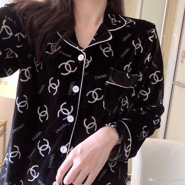 2020 style women's pajamas, golden fleecy clothing autumn/winter, fashion design women's high-quality cotton home wear winter, siz, White
2020 style women's pajamas, golden fleecy clothing autumn/winter, fashion design women's high-quality cotton home wear winter, siz, White