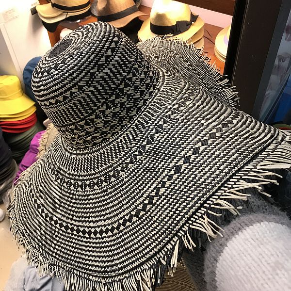 axi-4-exports of colombia summer show style wind brim leisure beach handmade paper lady cap women sun tassel hat, Blue;gray
axi-4-exports of colombia summer show style wind brim leisure beach handmade paper lady cap women sun tassel hat, Blue;gray