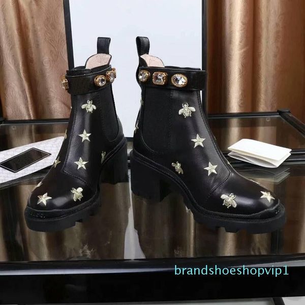 2019 ladies designer genuine leather brand platform short boots womens designer chunky heel ankle boots chaussure homme size 35-42, Black
2019 ladies designer genuine leather brand platform short boots womens designer chunky heel ankle boots chaussure homme size 35-42, Black